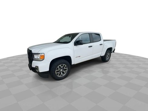 Certified 2022 GMC Canyon AT4 w/ Trailering Package AWD/4WD image 4