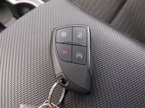 Certified 2025 Chevrolet Equinox LT image 34