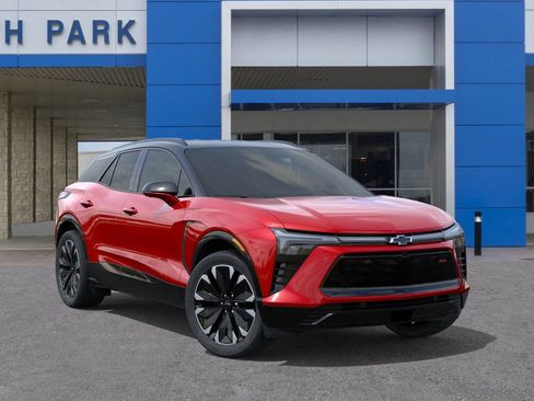 New 2026 Chevrolet Blazer EV RS image 7