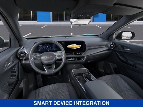 New 2025 Chevrolet Equinox LT w/ Safety and Technology Package image 16