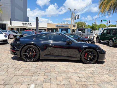 Used 2021 Porsche 911 Carrera 4 AWD/4WD image 7