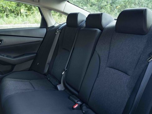 Used 2025 Honda Accord LX image 18