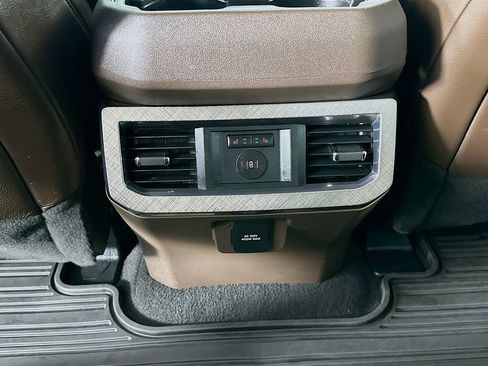 Used 2025 Ford F450 King Ranch w/ FX4 Off-Road Package AWD/4WD image 21