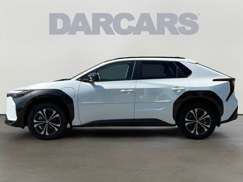 Used 2024 Toyota bZ4X AWD w/ Weather Package image 4