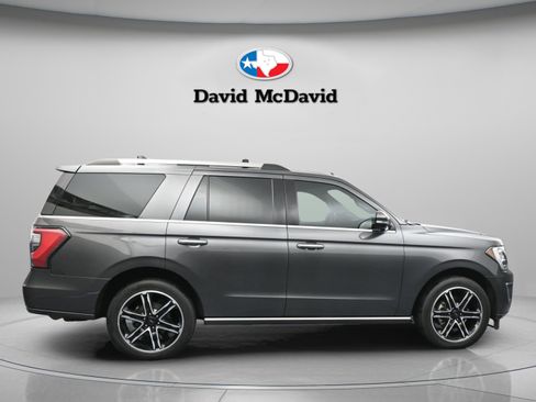 Used 2020 Ford Expedition Limited w/ Texas Edition Package RWD image 9