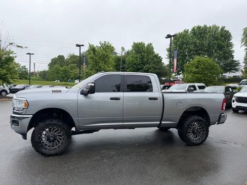 Used 2023 RAM 2500 Big Horn w/ Level 1 Equipment Group AWD/4WD image 2