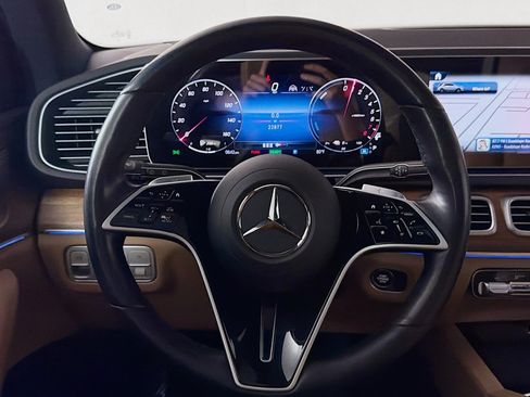 Certified 2025 Mercedes-Benz GLE 450e 4MATIC image 19