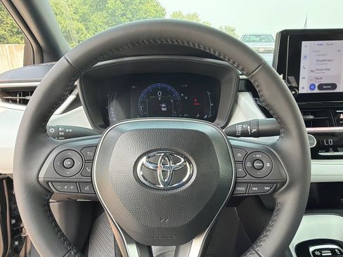 New 2026 Toyota Corolla SE FWD image 24