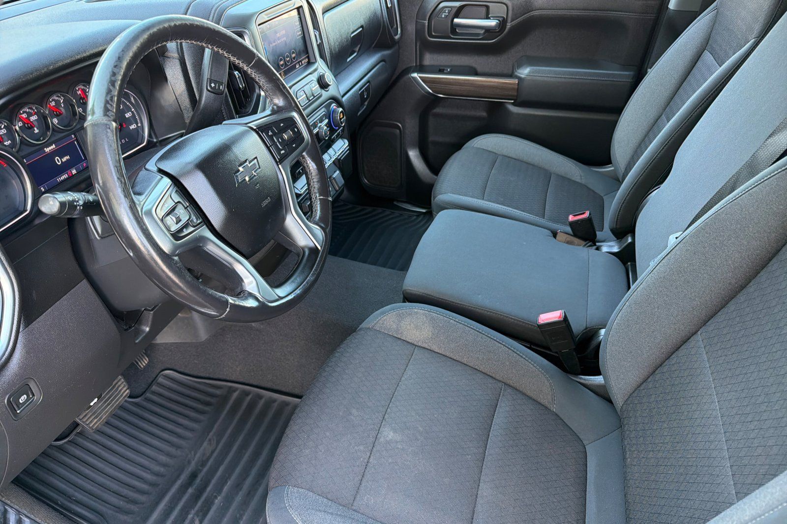 Used 2019 Chevrolet Silverado 1500 RST w/ All-Star Edition AWD/4WD image 7