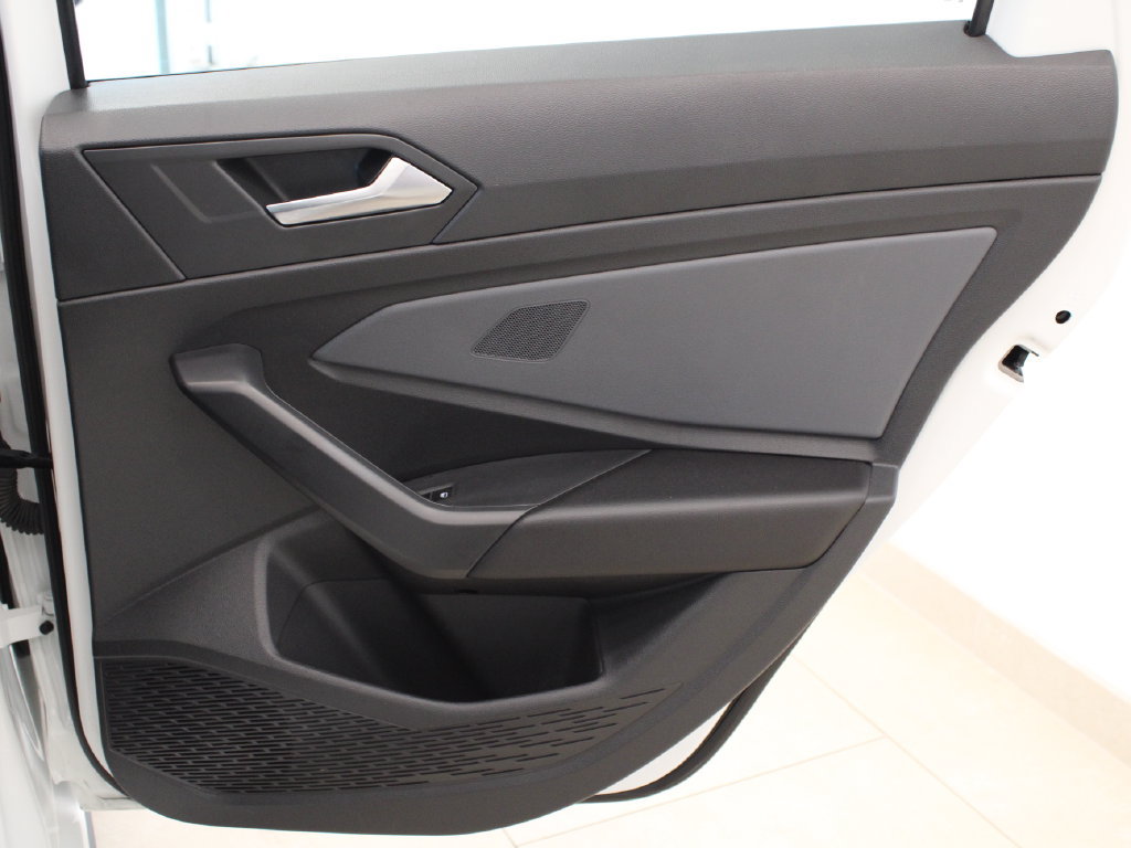 Used 2025 Volkswagen Jetta GLI Autobahn FWD image 30