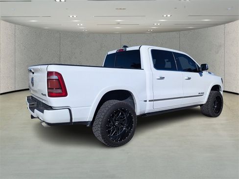 Used 2022 RAM 1500 Limited w/ Body Color Bumper Group image 3