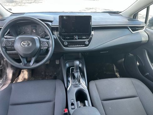 Used 2024 Toyota Corolla LE FWD image 11