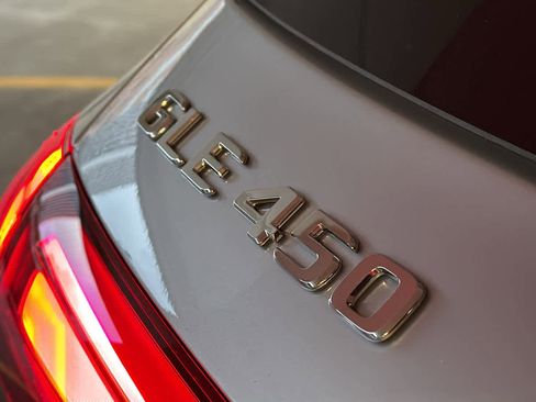 New 2026 Mercedes-Benz GLE 450 4MATIC image 10