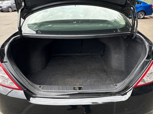 Used 2019 Nissan Versa SV FWD image 14