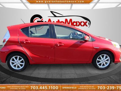 Used 2013 Toyota Prius C Four image 4