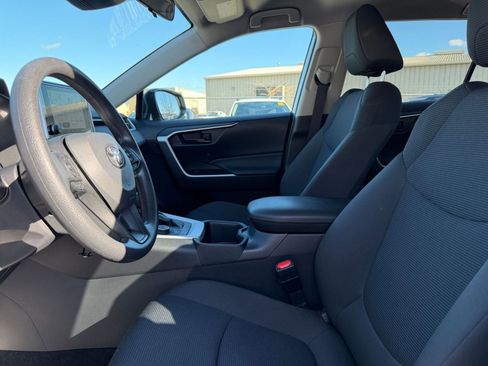 Used 2025 Toyota RAV4 LE image 25