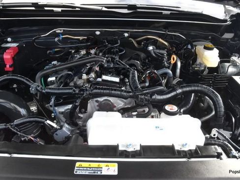 Used 2025 Toyota Tacoma SR RWD image 7