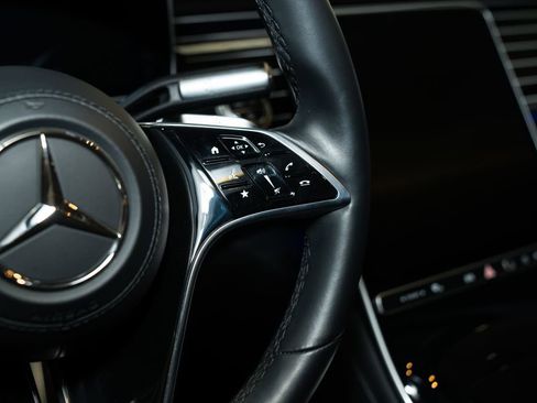 Certified 2022 Mercedes-Benz Maybach S 580 4MATIC image 34