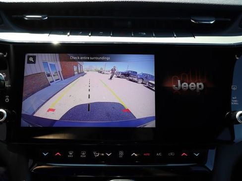 New 2026 Jeep Grand Cherokee L 4WD image 24