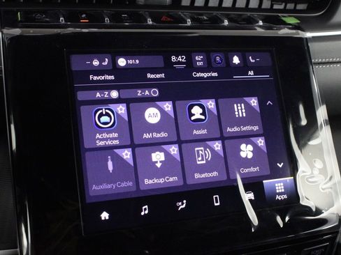 New 2025 Jeep Grand Cherokee Altitude image 39