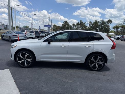Used 2024 Volvo XC60 B5 Ultimate w/ Protection Package Premier AWD/4WD image 6
