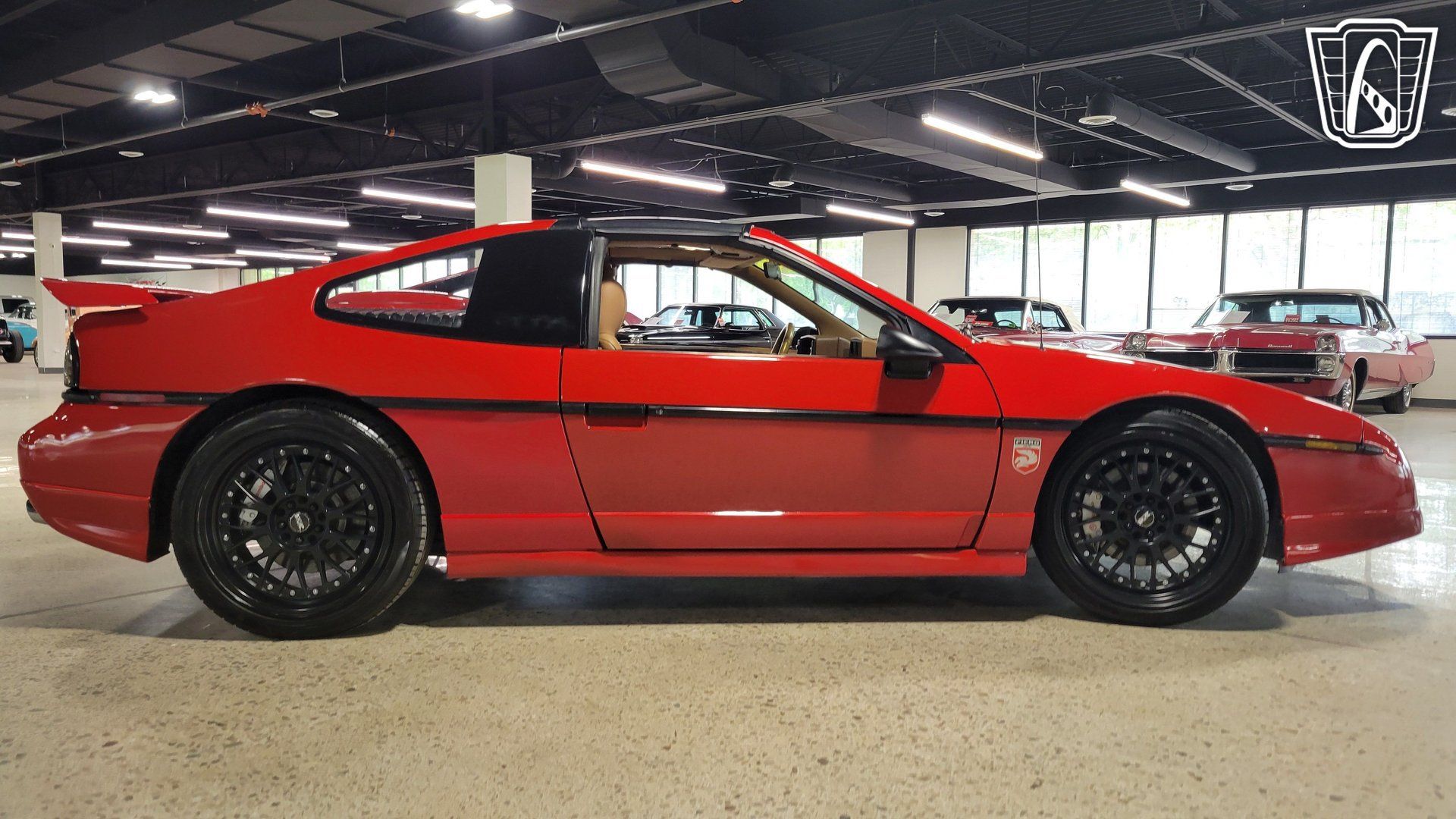 Used 1988 Pontiac Fiero GT RWD image 21