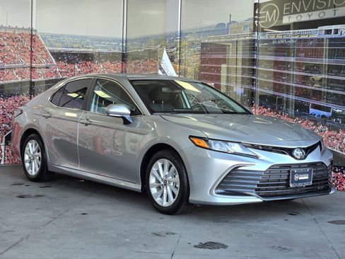 Certified 2024 Toyota Camry LE image 1
