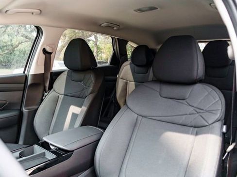 New 2026 Hyundai Tucson SEL image 9