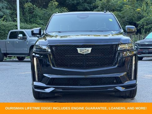 Used 2024 Cadillac Escalade V w/ LPO, ONYX Package AWD/4WD image 2