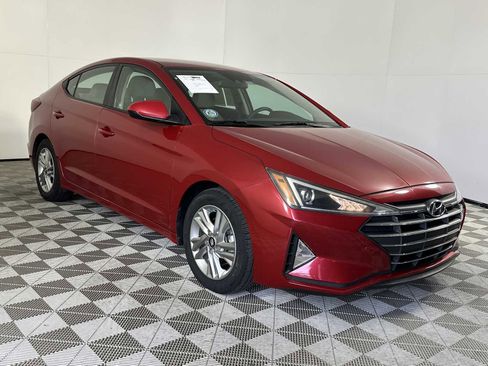 Used 2020 Hyundai Elantra SEL w/ Cargo Package (C1) FWD image 2