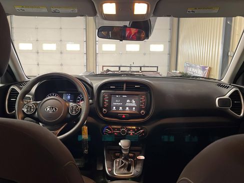 Used 2021 Kia Soul S image 21