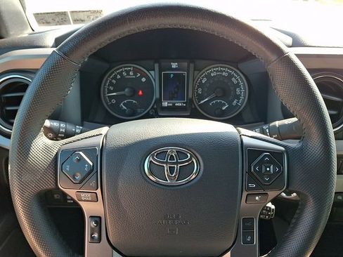 Certified 2023 Toyota Tacoma TRD Sport AWD/4WD image 18