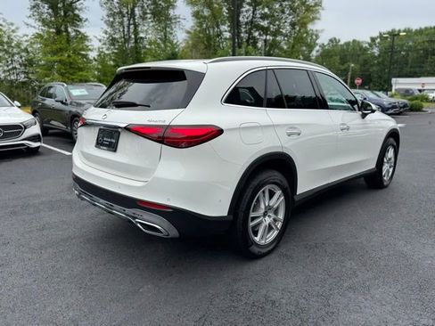 Used 2026 Mercedes-Benz GLC 300 4MATIC image 3