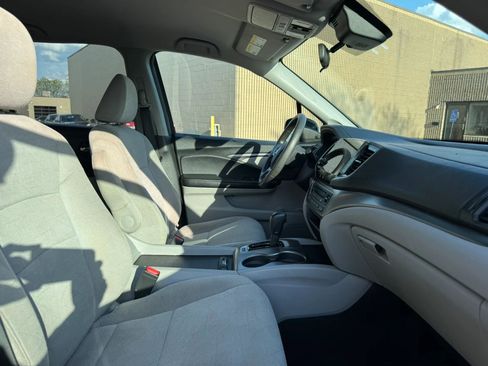 Used 2019 Honda Pilot EX image 27
