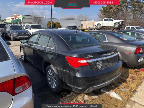 Used 2012 Chrysler 200 Touring image 21