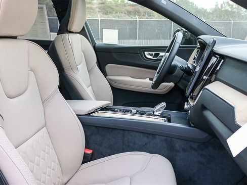 New 2026 Volvo XC60 B5 Plus w/ Protection Package Premier image 18