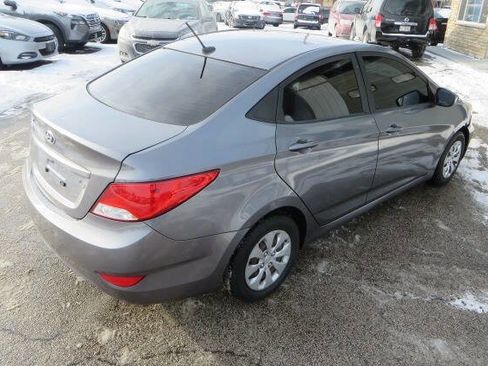 Used 2016 Hyundai Accent SE image 24