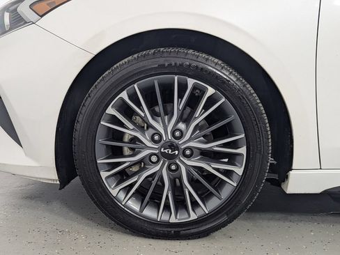 Used 2023 Kia Forte GT-Line FWD image 9