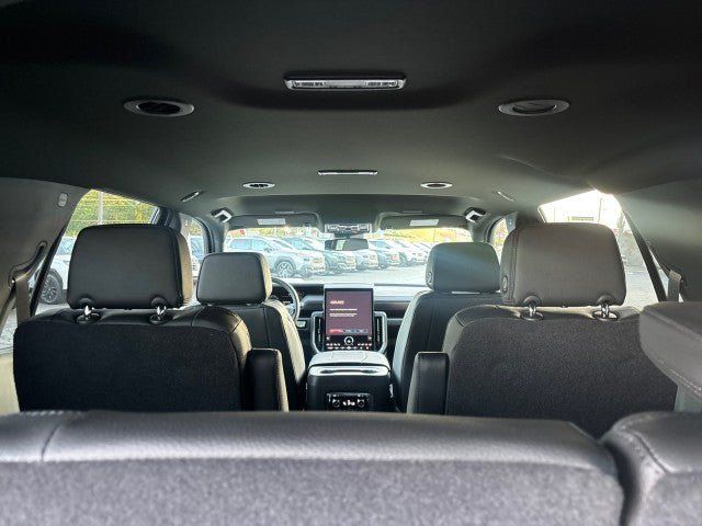 New 2026 GMC Yukon Denali AWD/4WD image 48