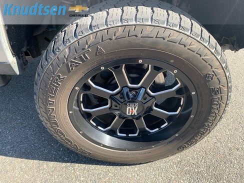 Used 2016 Chevrolet Silverado 2500 LTZ w/ Duramax Plus Package AWD/4WD image 10