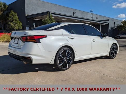 Certified 2024 Nissan Altima 2.5 SR w/ SR Premium Package image 6