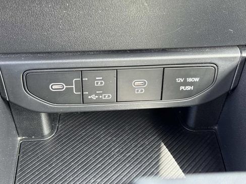 Used 2025 Kia K4 FWD image 44