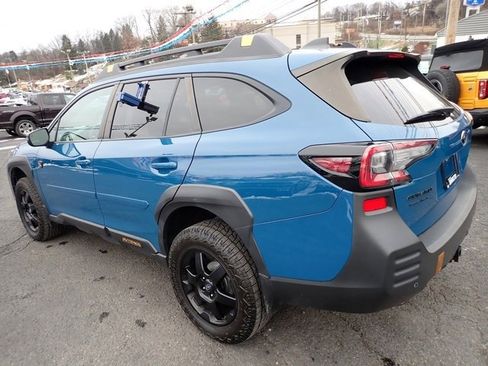 Used 2022 Subaru Outback Wilderness w/ Wilderness Package image 5