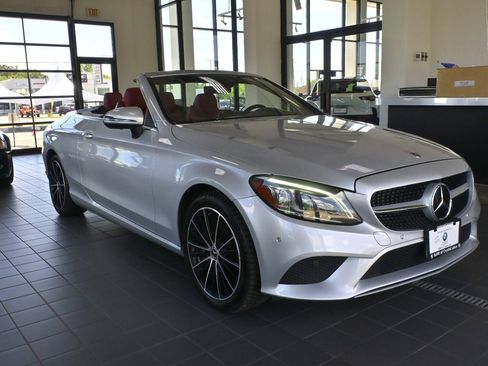 Used 2021 Mercedes-Benz C 300 4MATIC Cabriolet image 11