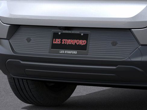 New 2026 Chevrolet Equinox EV LT image 14