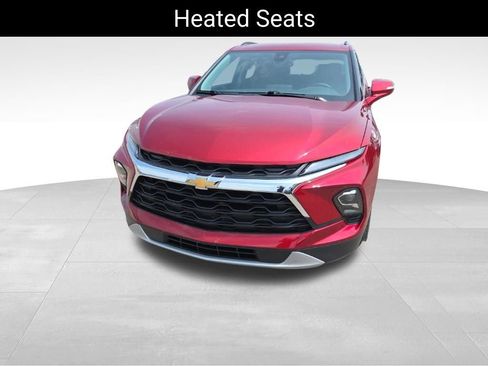 Used 2023 Chevrolet Blazer LT FWD image 9
