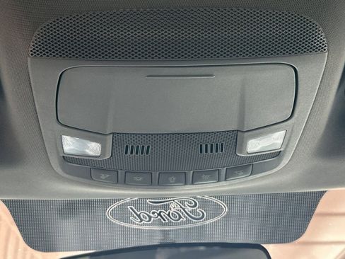 Used 2017 Ford F250 XLT image 22