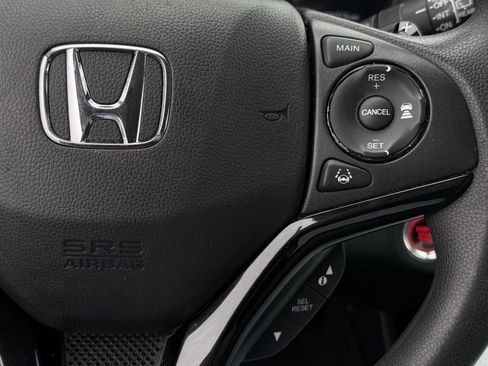 Used 2022 Honda HR-V EX image 17