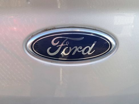 Used 2015 Ford Transit Connect XL FWD image 11
