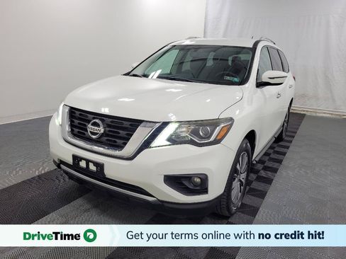 Used 2017 Nissan Pathfinder SV AWD/4WD image 1